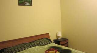 Гостиница Золотой Орел Голубая Бухта Двухместный номер Делюкс с 1 кроватью + дополнительная кровать-5